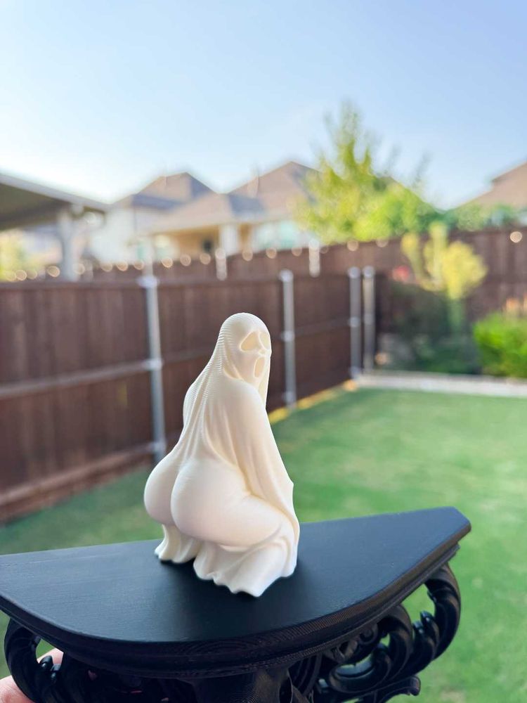 Ghost Showpiece 3d