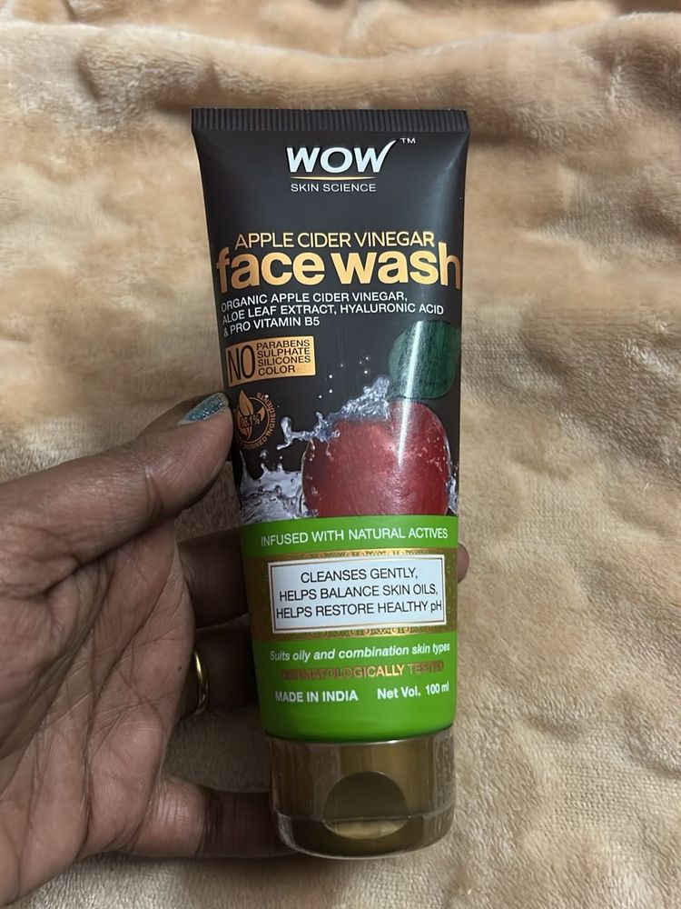 WOW Apple Cider Face Wash