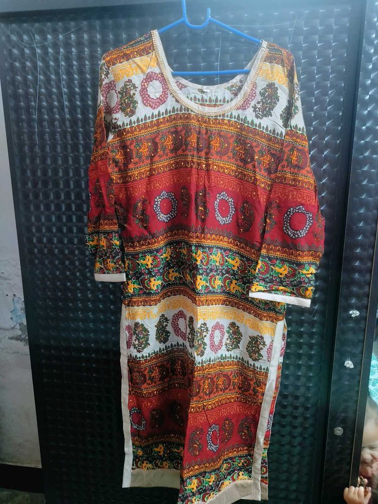 Printed Cotton Kurti With Small Shiny Golden Stone