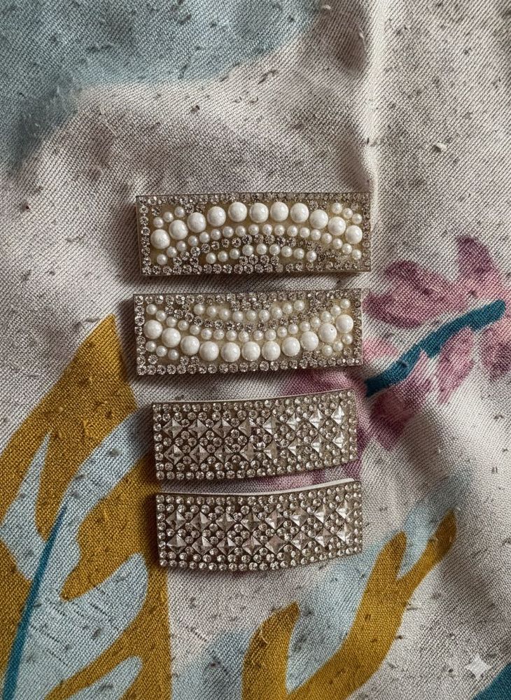 Pearl &amp; Rhinestone Hair Clips (Set of 4)
