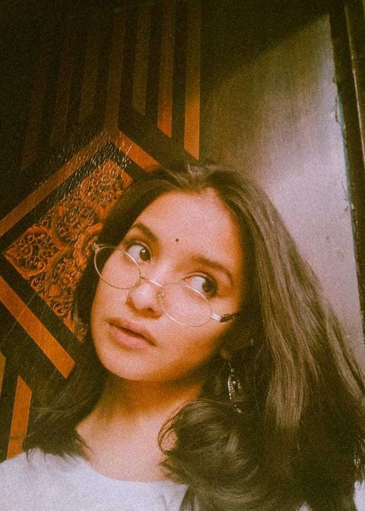 Vintage Aesthetic Oval frames