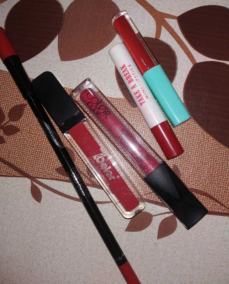 Lipsticks Bundle