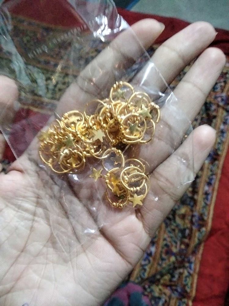 Gold Star Earrings - Trendy