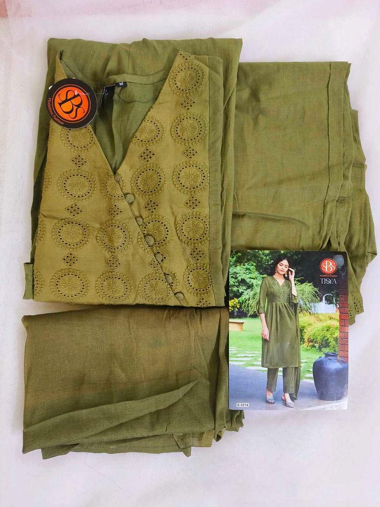 TISYA NYRAA CUT OLIVE GREEN KURTI 💚