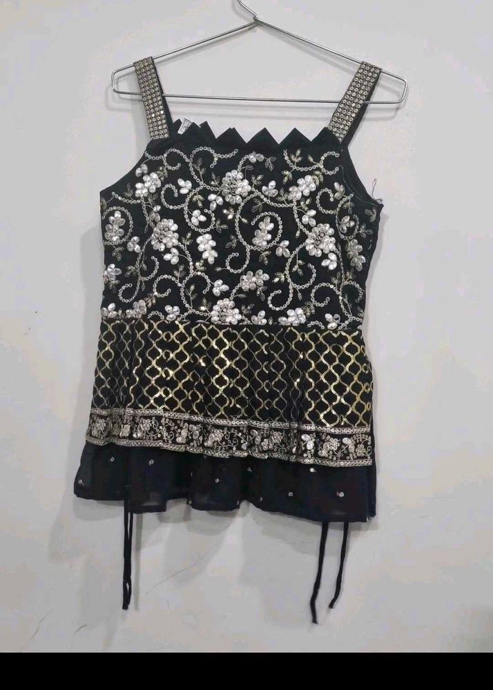 Embroidered Blouse with plazzo set choker duppata