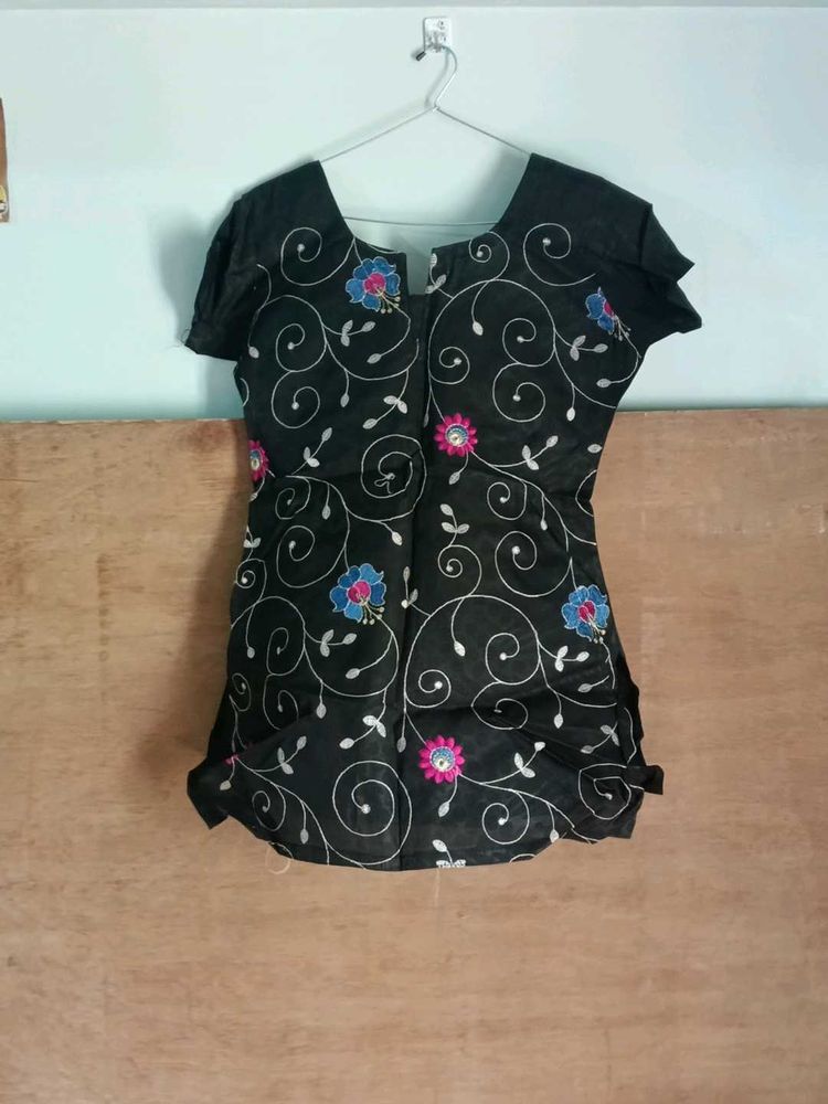 Floral Embroidered Top