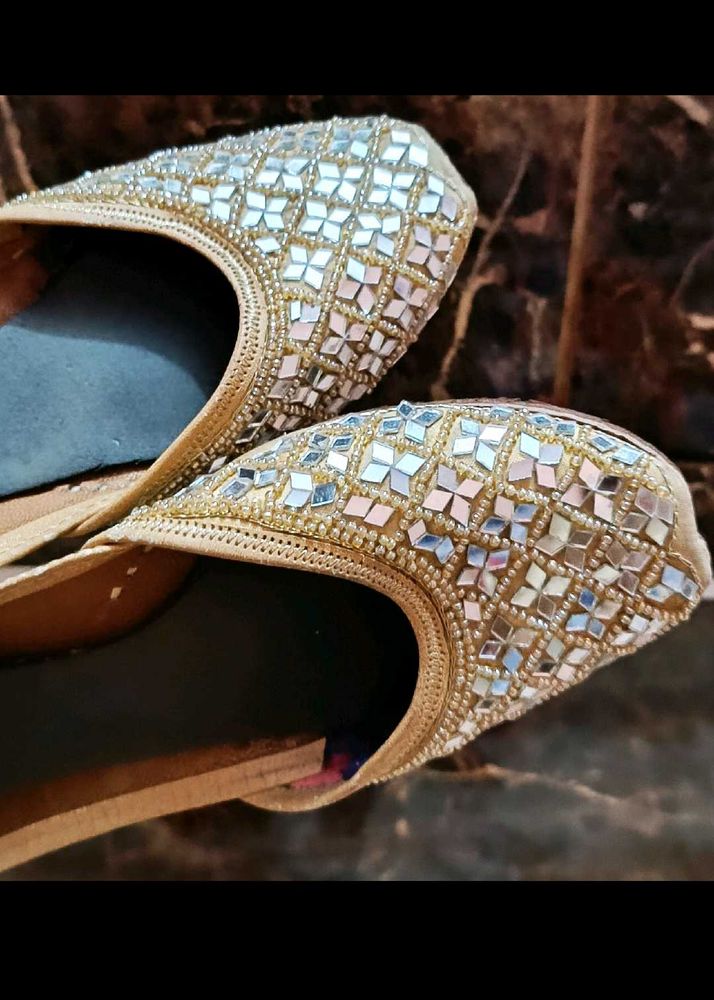 Punjabi Jutti