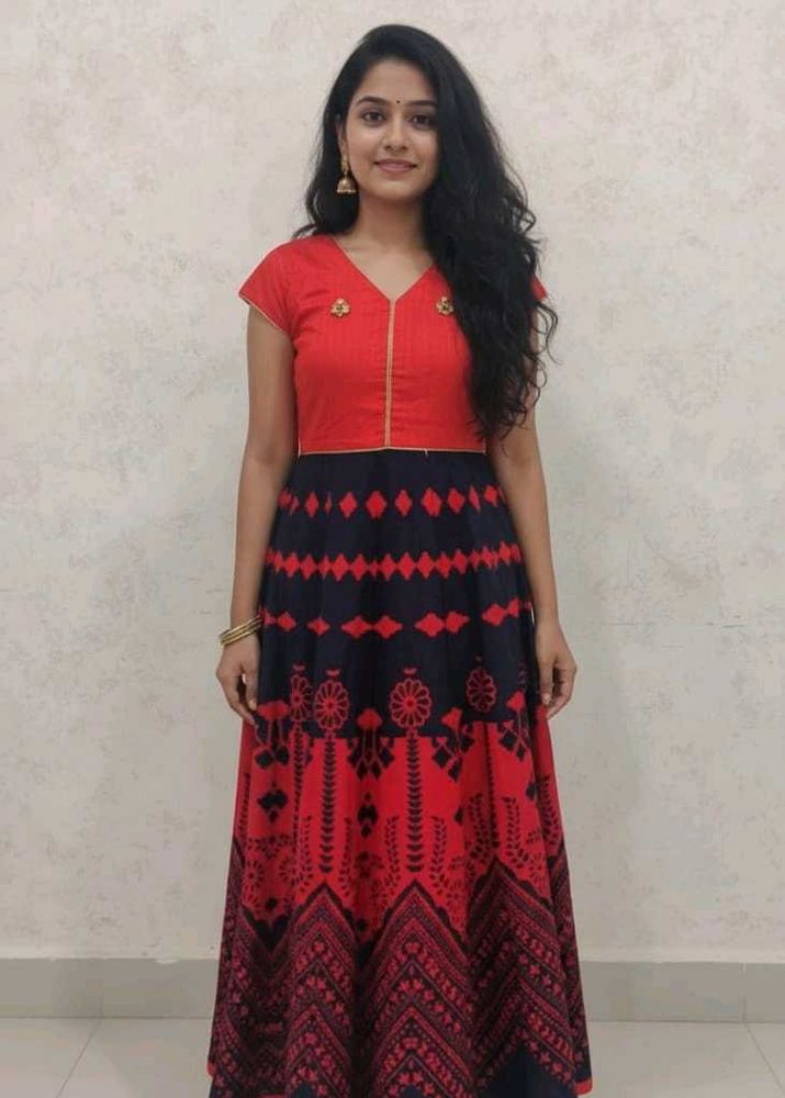 Red &amp; Black Ethnic gown
