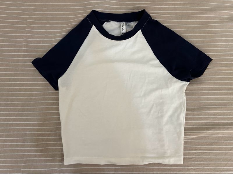 H&amp;M White Crop Top