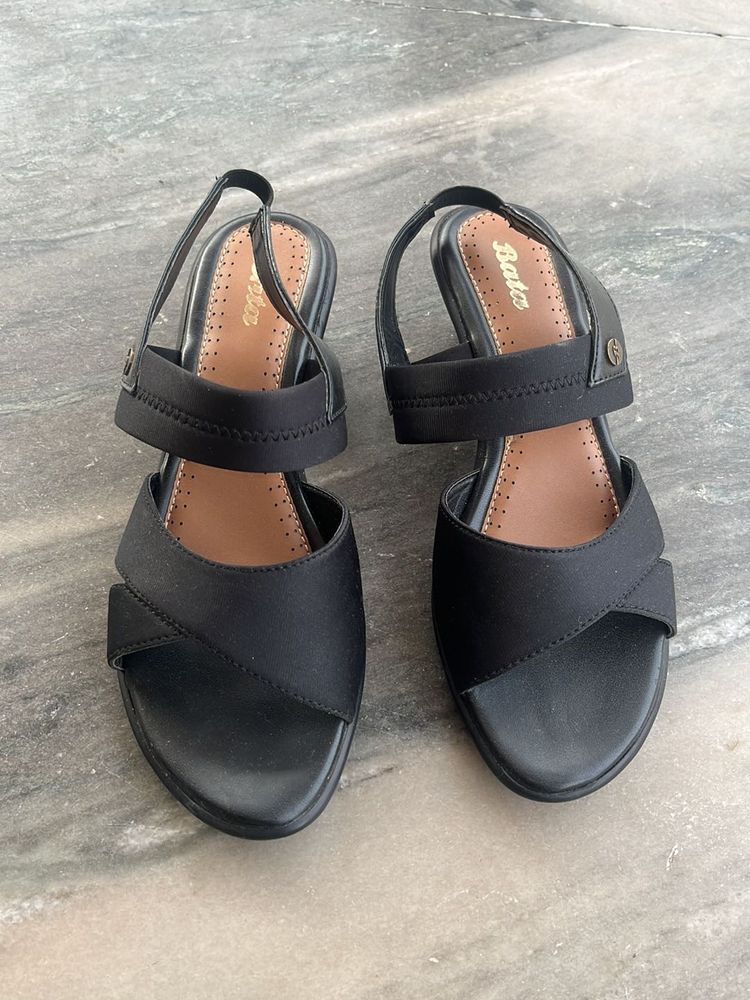 Bata Black Slingback Heels - Size 7