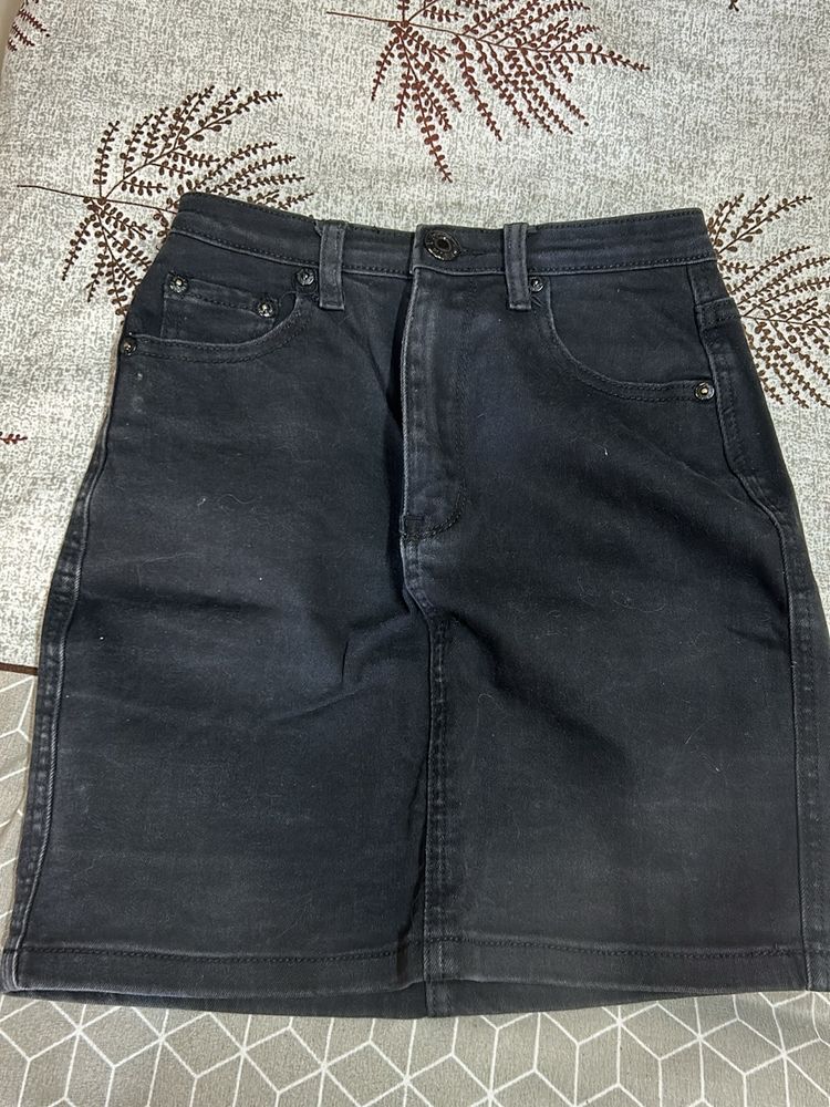 Short Skirt