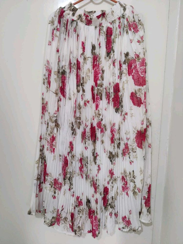 Floral Pleated Skirt