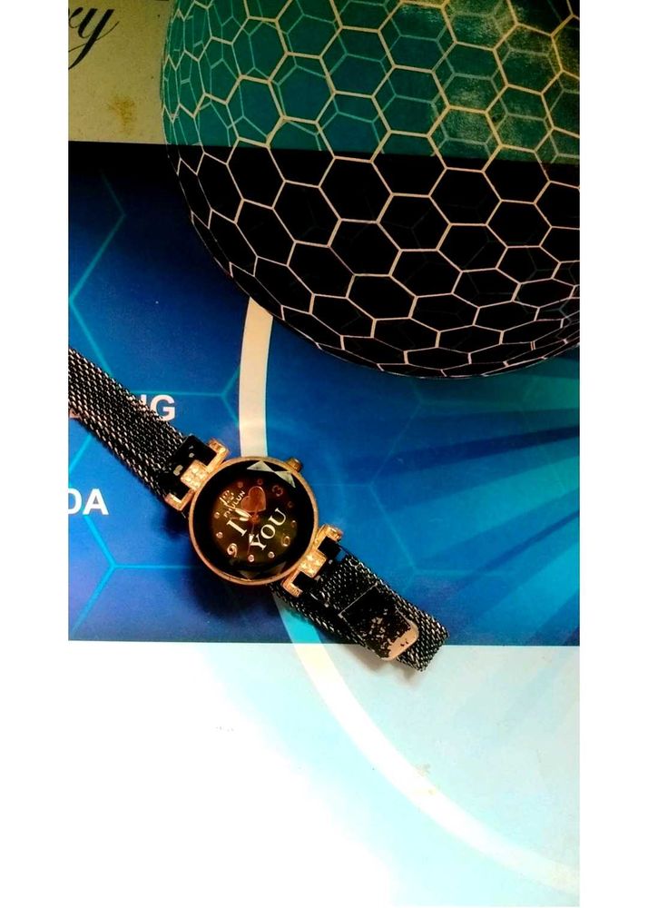 Elegant &#34;I Love You&#34; Watch
