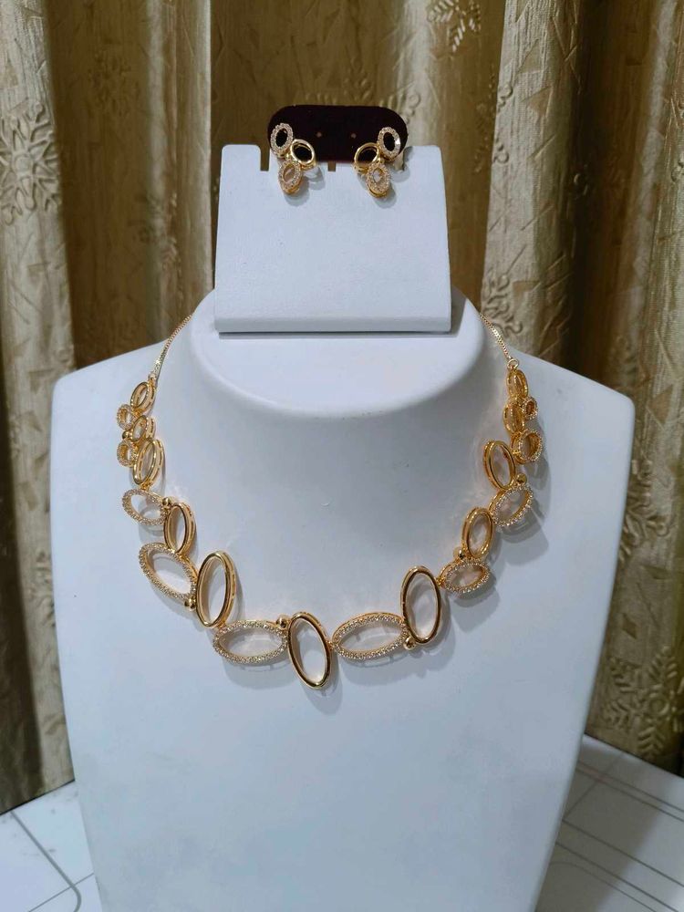 Anti-tranish RoseGold-Tone Necklace &amp; Earrings Set