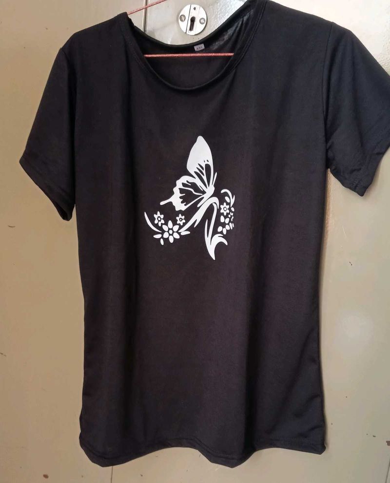 Girls T-shirts❤️🖤