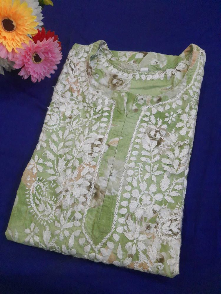 Green Floral Embroidered Kurti