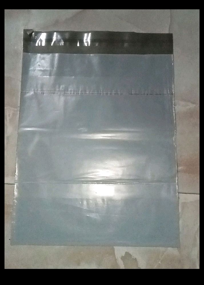 15 COURIER PACKING BAGS