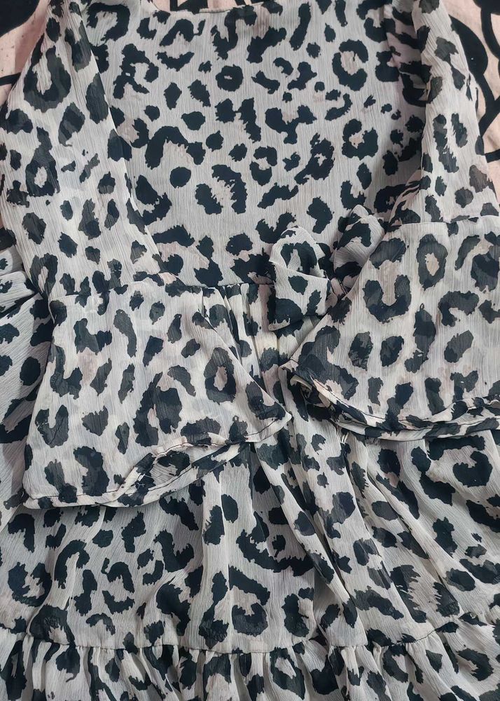 Leopard Print Ruffle Top