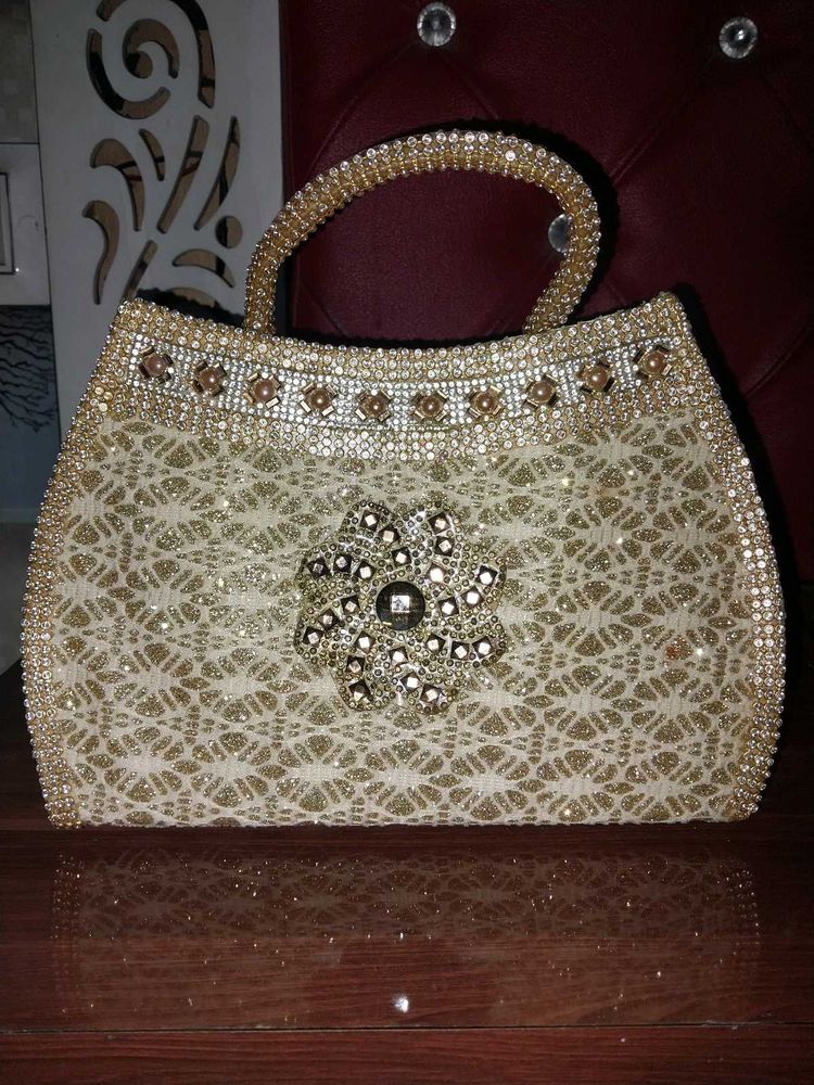Handbag cum Clutch