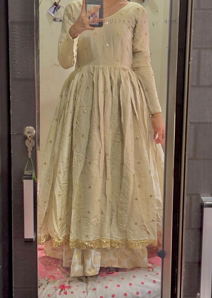 Heavy Gown!