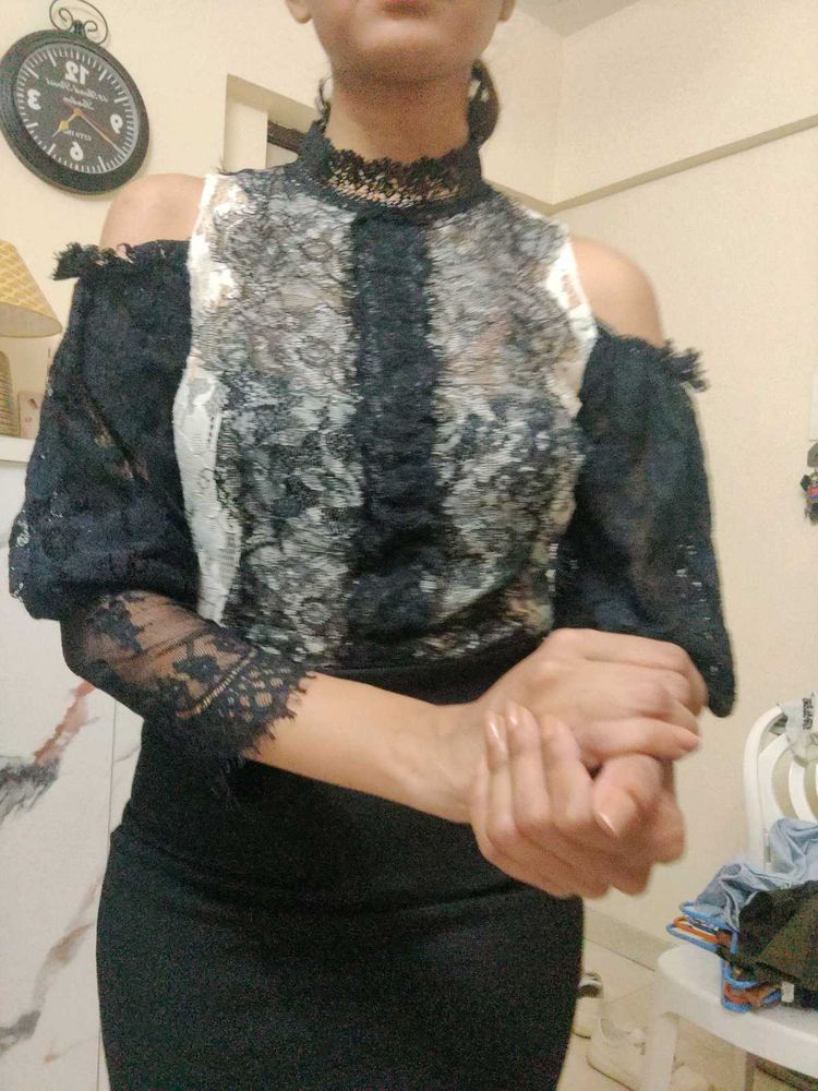 Lace Cold Shoulder Top
