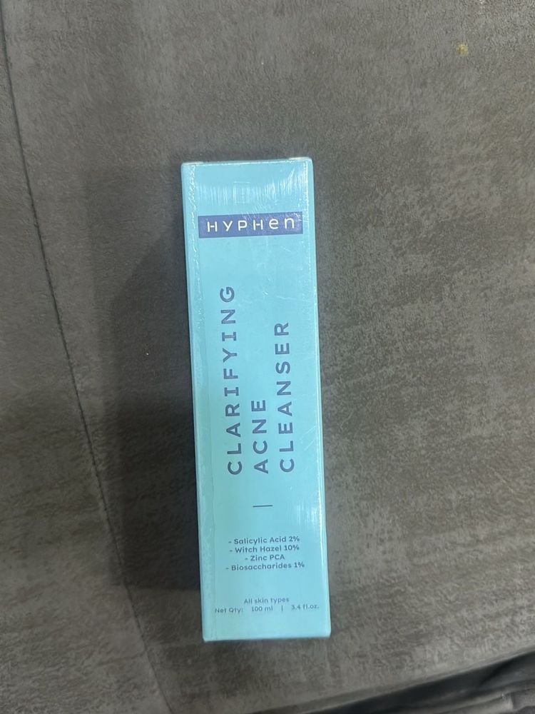 Hyphen Clarifying Acne Cleanser