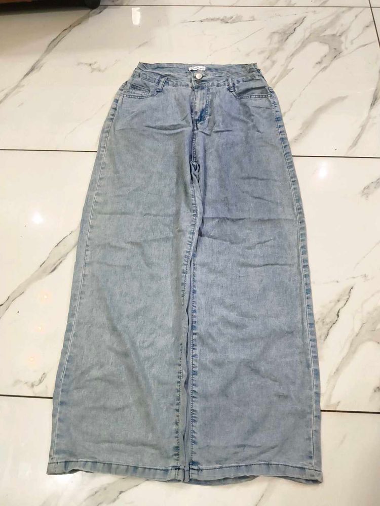 Wide Leg Jeans