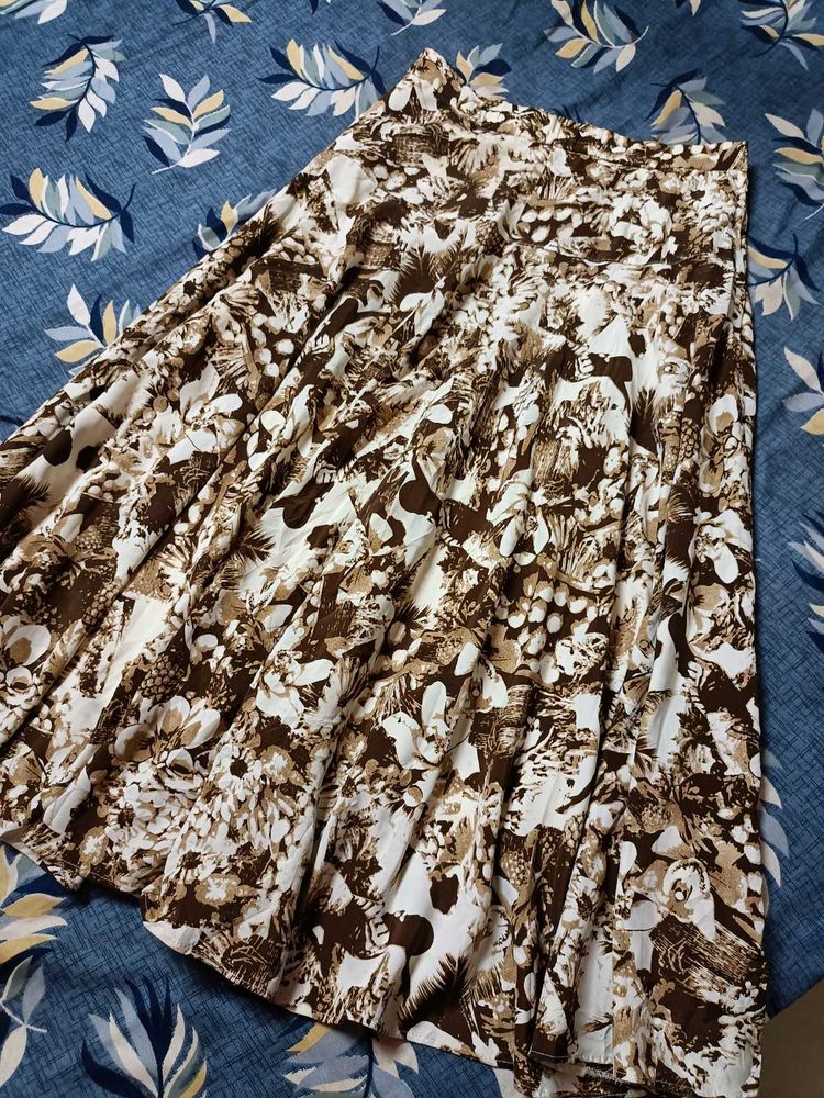BROWN SKIRT