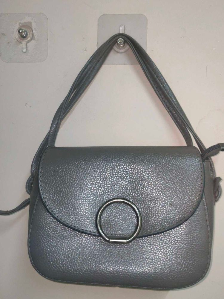 Chic Grey Crossbody Bag