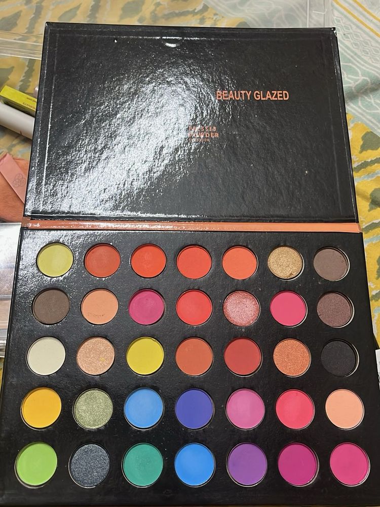 Beauty Glazed Eyeshadow Palette