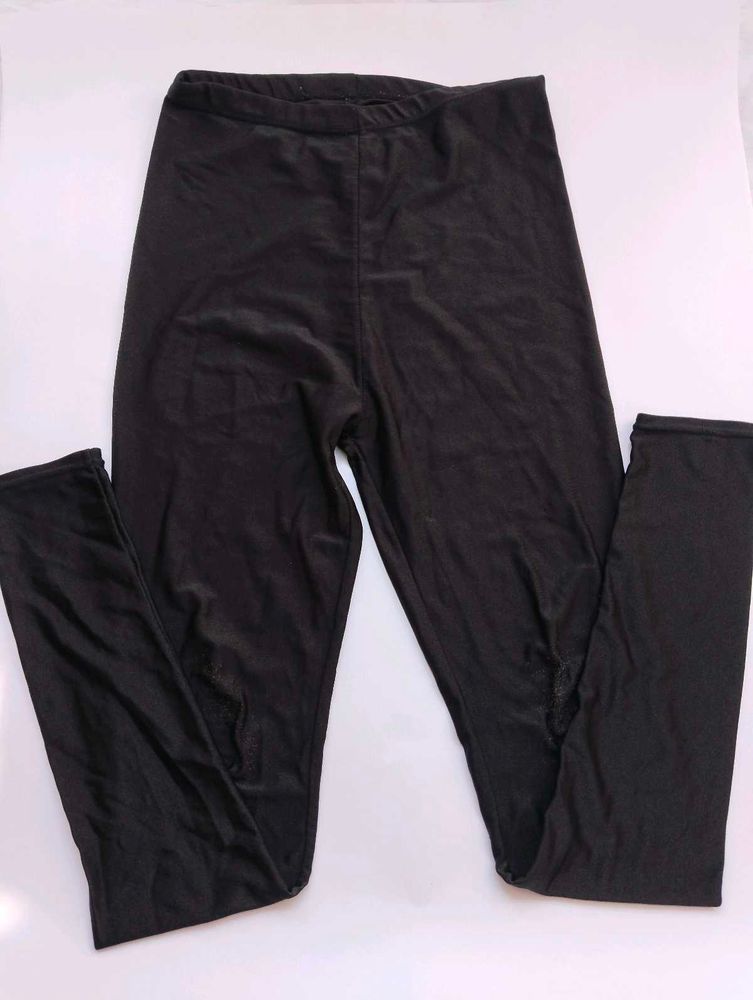 black leggings