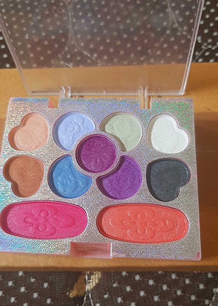 Makup Kit