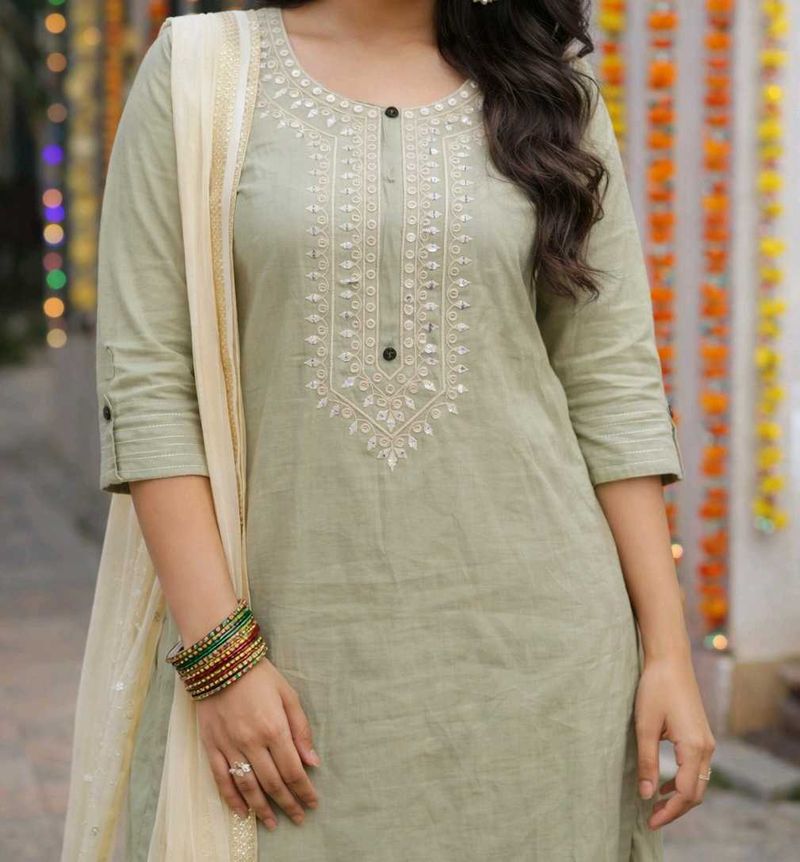 Elegant Embroidered Kurta