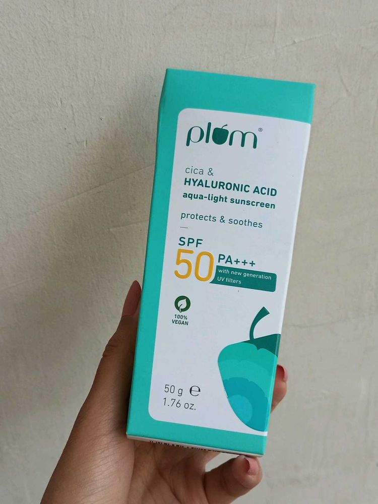 Plum Cica &amp; Hyaluronic Acid Sunscreen