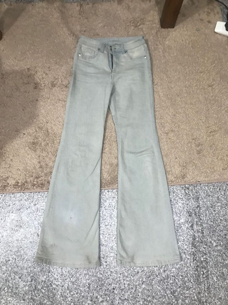 H&amp;M Flare Jeans