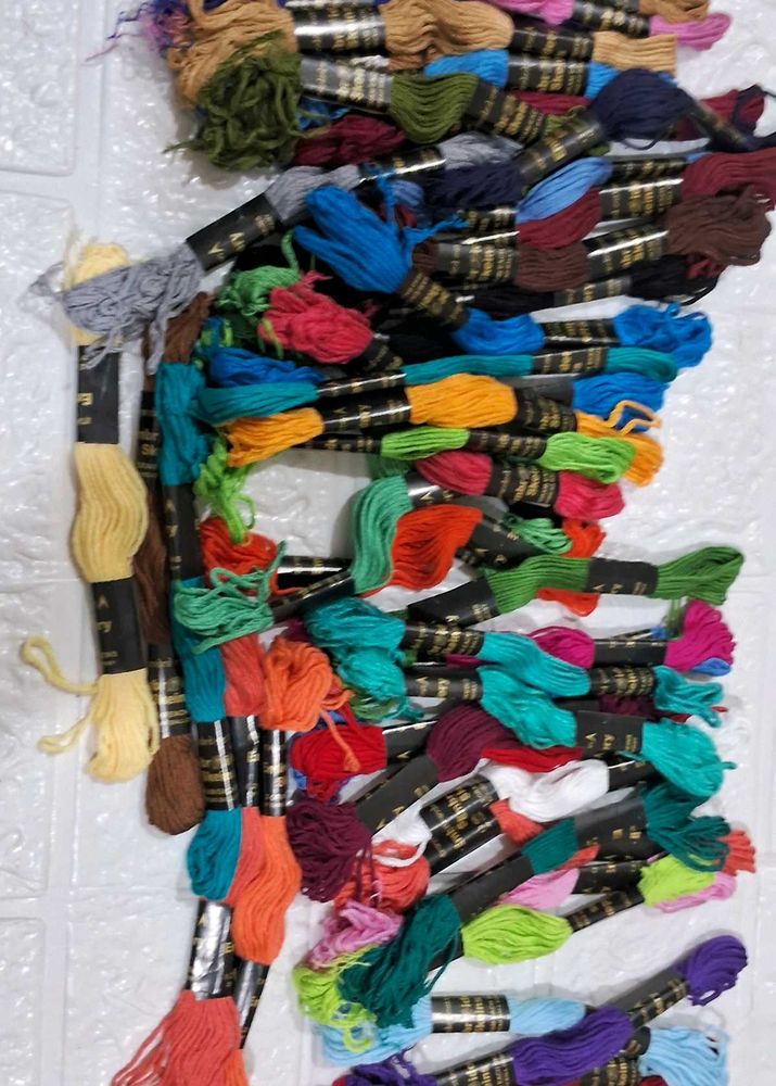 Embroidery Thread Pack Of 25 Mix Color