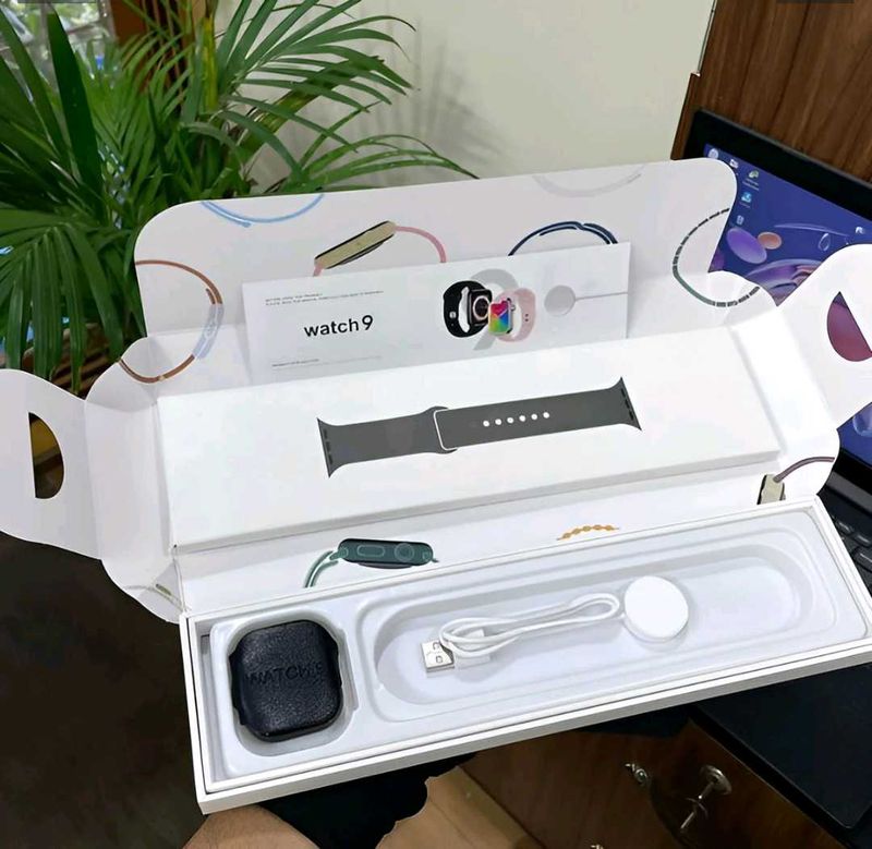 Apple Clone Smartwatch