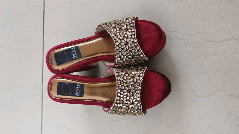 Wedding heel sandal