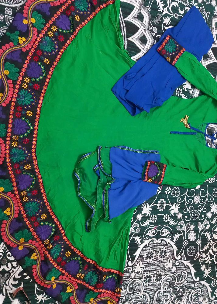 Anarkali 3 Piece Suit