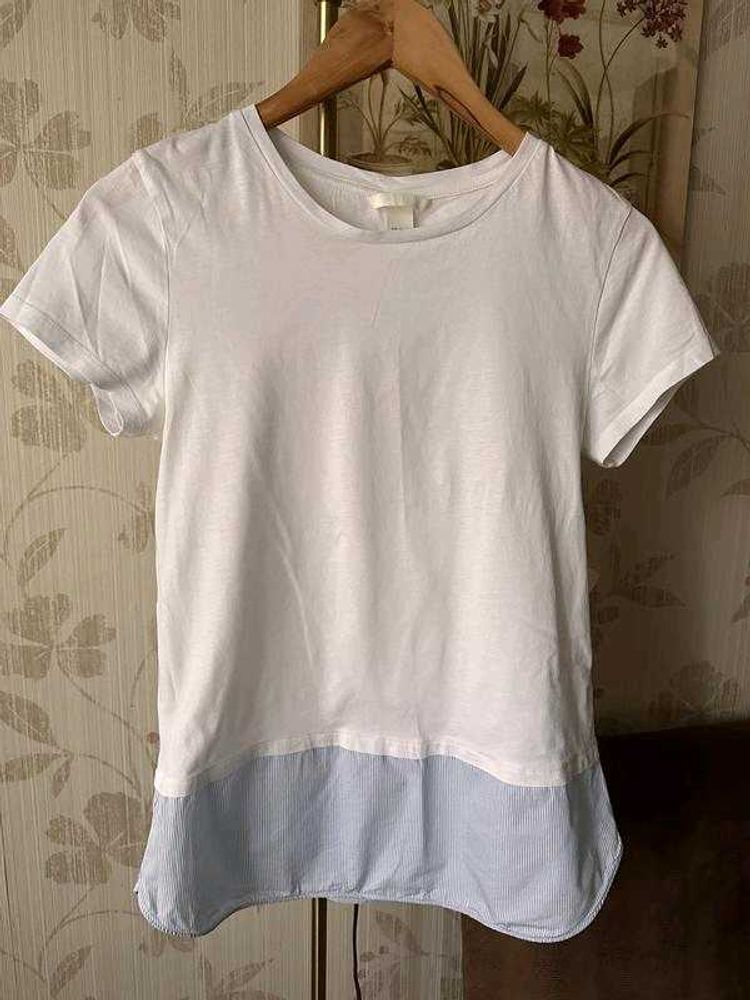 H&amp;M Cute White &amp; Blue Top