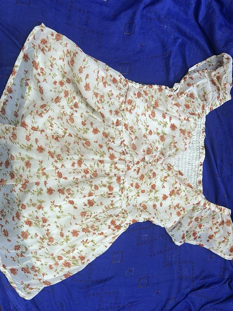 Floral Print Off-Shoulder Top