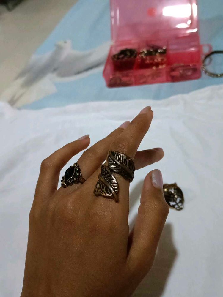 Fancy Oxidised Rings With FREE BUTTERFLY BRACELET