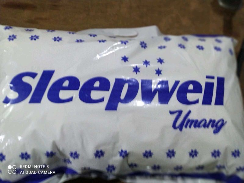 Sleepeveil Pillow