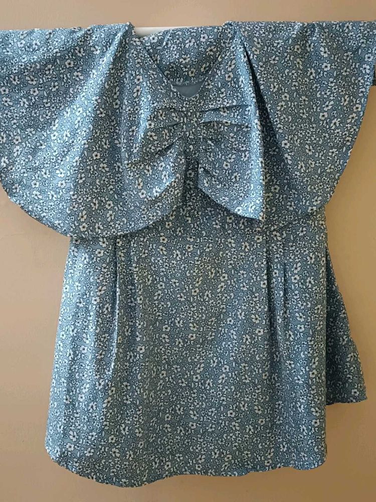 Blue Cute Top
