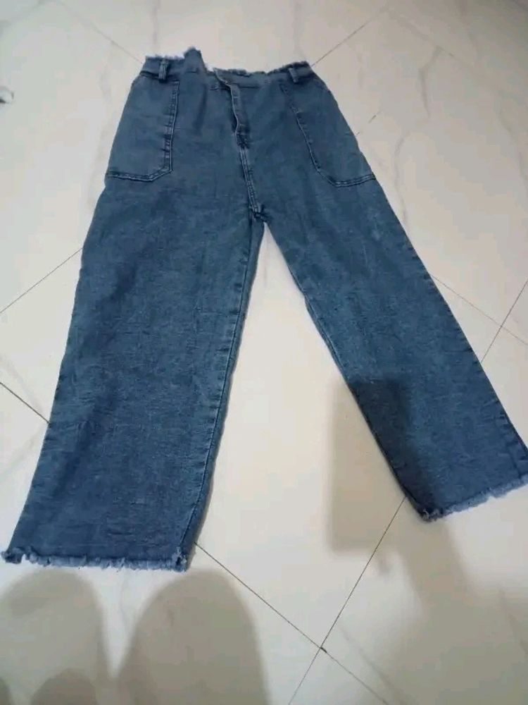 Straight Jeans