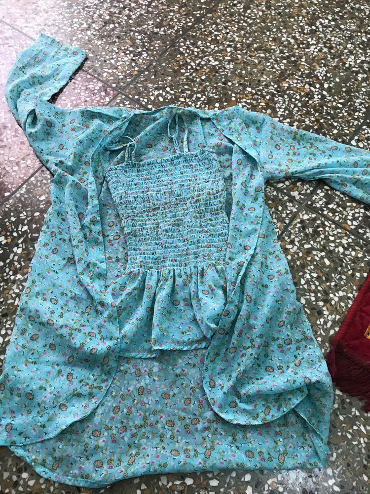 Floral Top &amp; Shrug Set