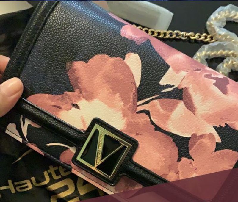 ⭐️VICTORIA&#39;S SECRET⭐️ Mini Shoulder Bag