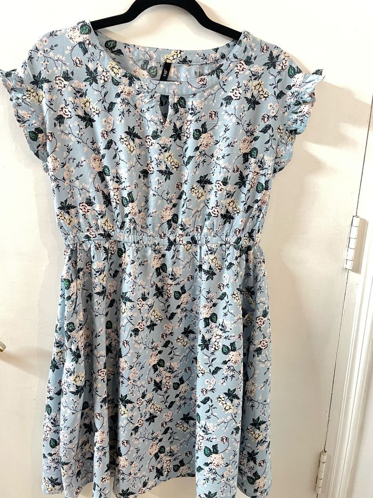 Rio Brand Casual Wearing Floral Mini Dress
