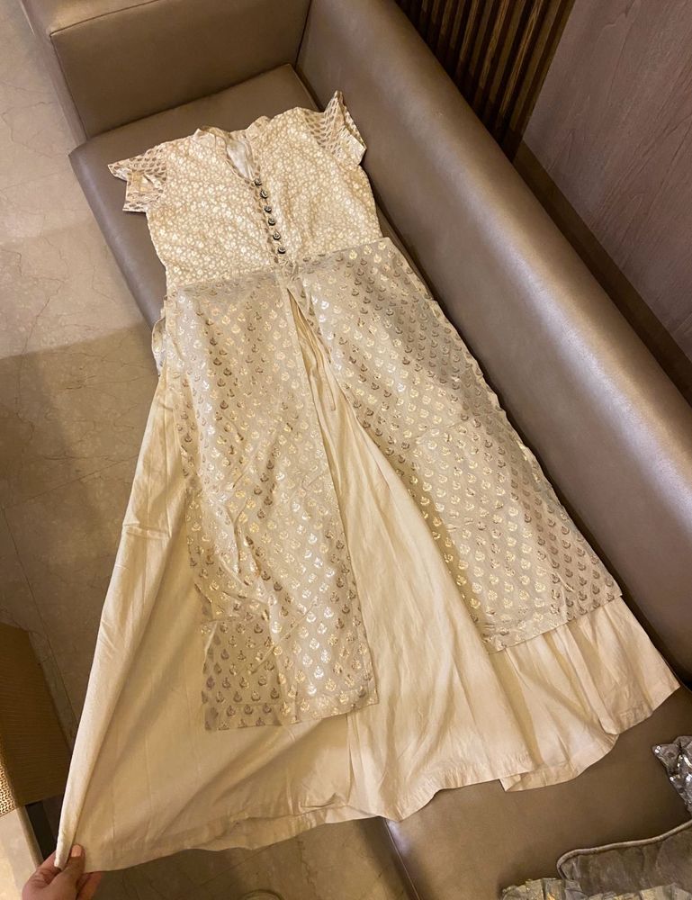 Rakhi Special🤍‼️ Slit Kurta With Skirt Set