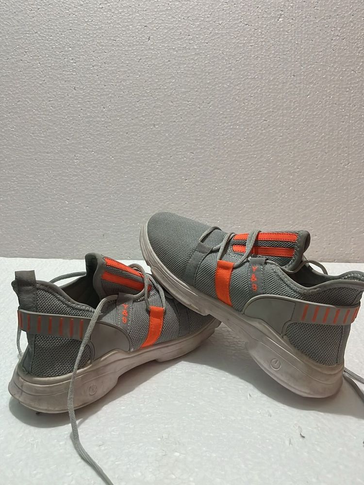 Gray &amp; Orange Fashion Sneakers